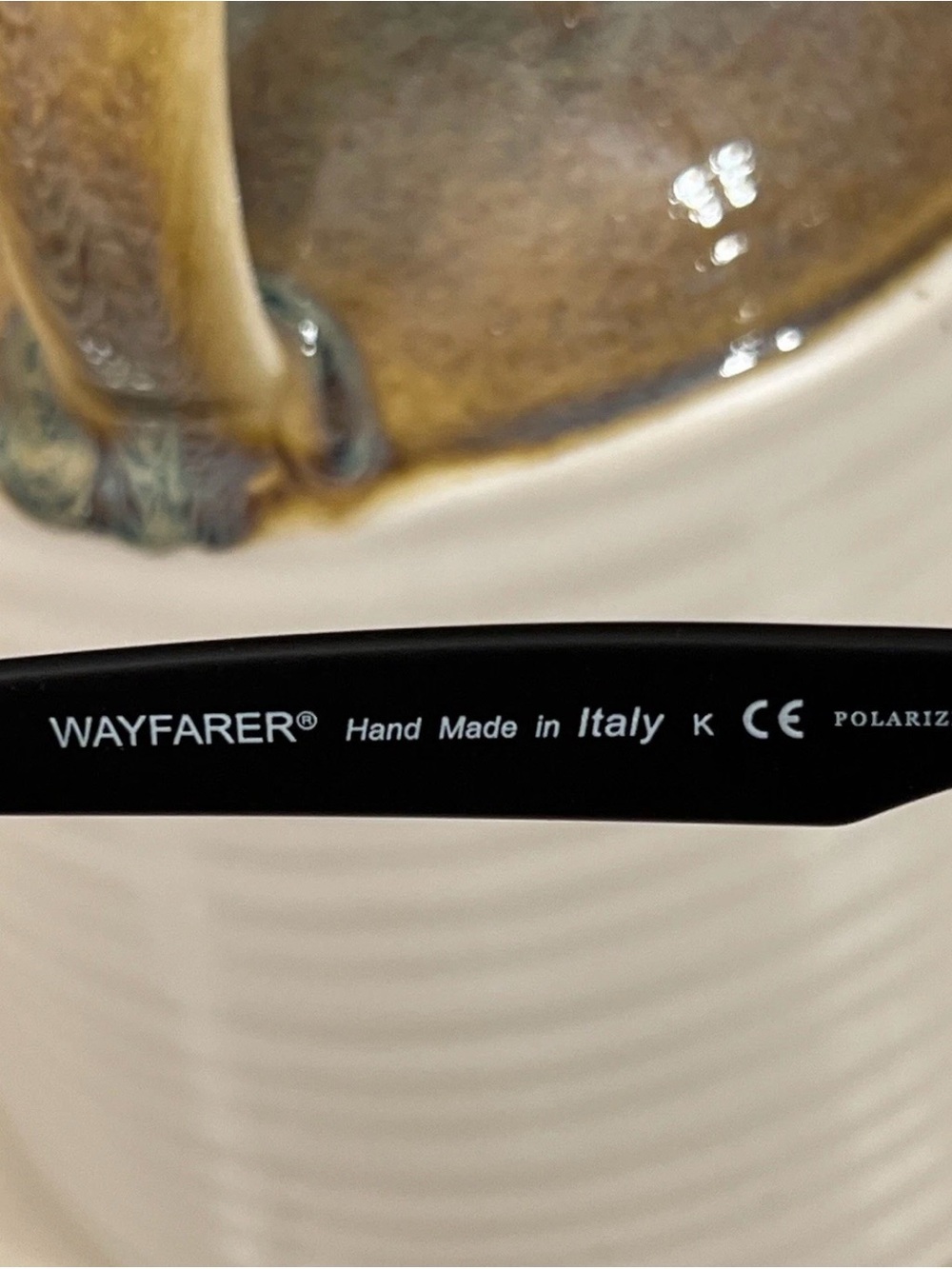 Ray-Ban Classic Wayfarer Sunglasses Flat Black/Blue Lenses, POLARIZED, NEW - Picture 3 of 6